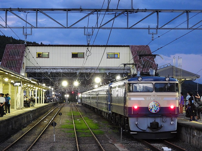 写真部・鉄道がある風景写真 -１.JPG